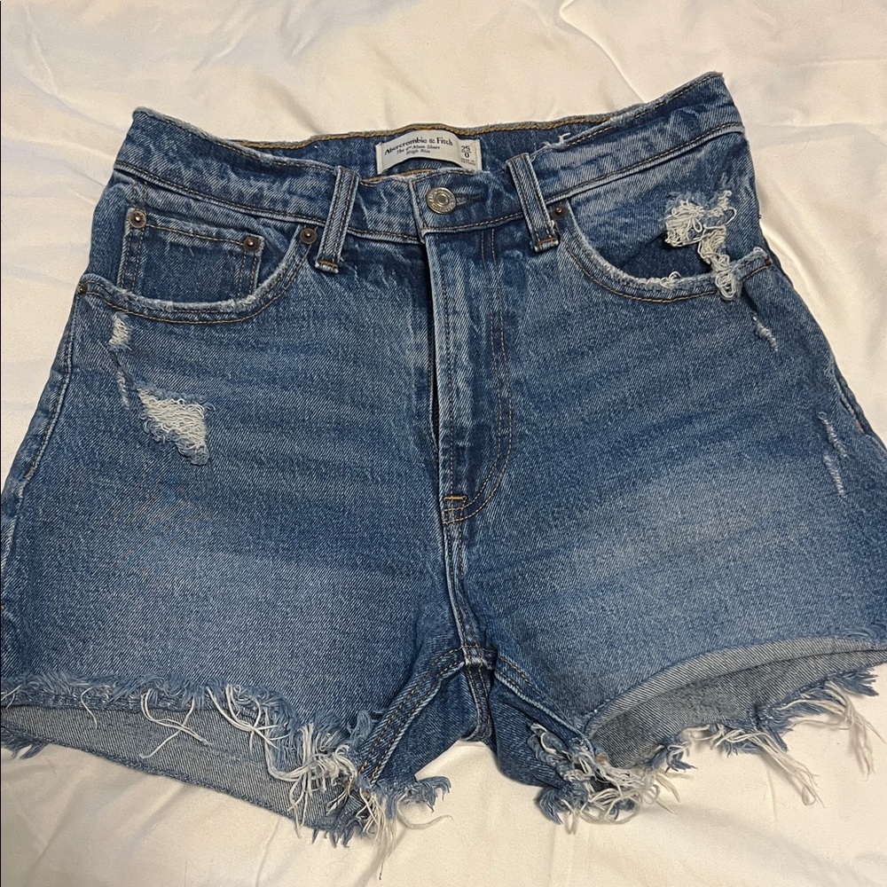 Abercrombie & Fitch Frayed Hem Jean Shorts